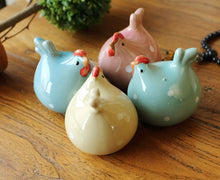 Load image into Gallery viewer, Figurines - Small Ceramic Hen
